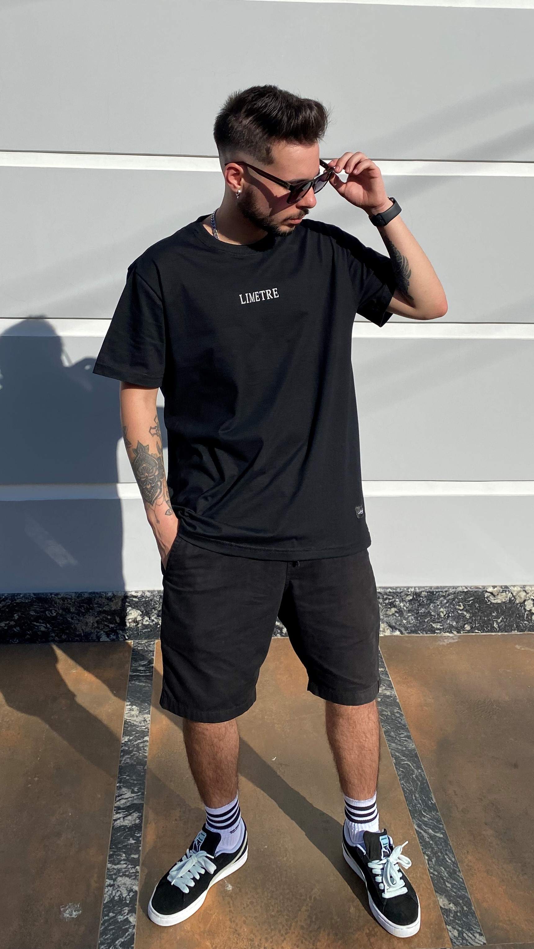 EARTH BLACK T-SHIRT