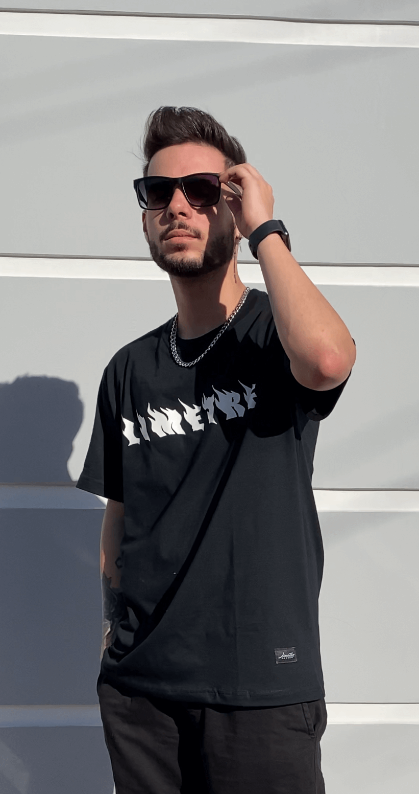 FIRE LOGO BLACK T-SHIRT