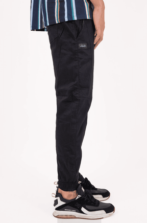 ESSENCIAL JOGGER BLACK PANTS