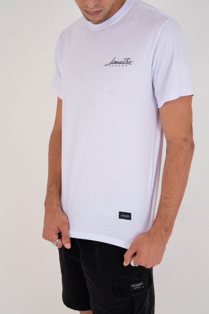 ESSENCIAL WHITE T-SHIRT